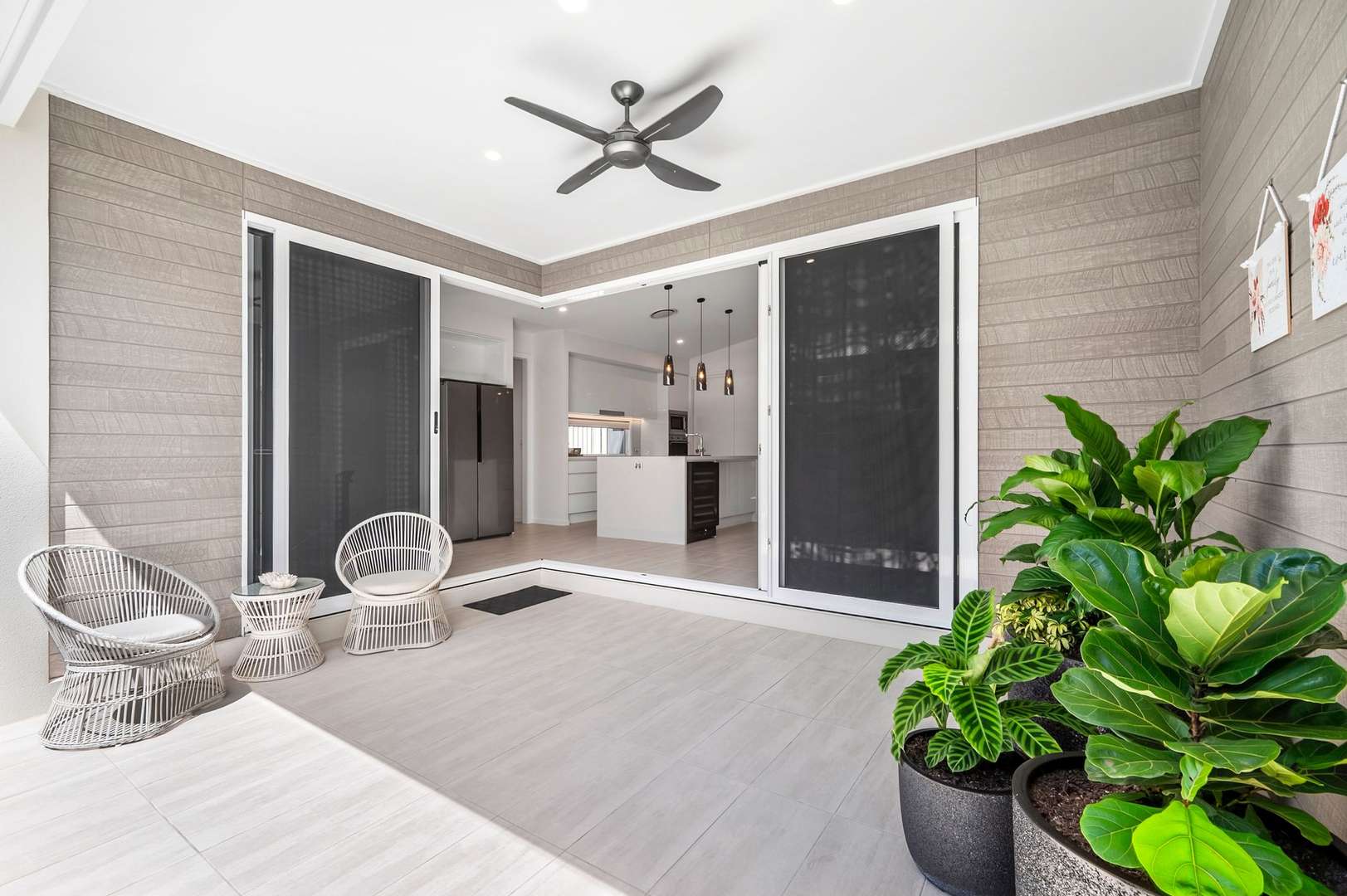 Relaxed Coastal Retirement Living – Comfort, Community & Convenience