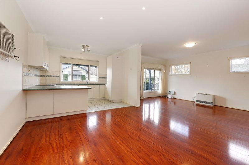 2 bedroom home in pet friendly community