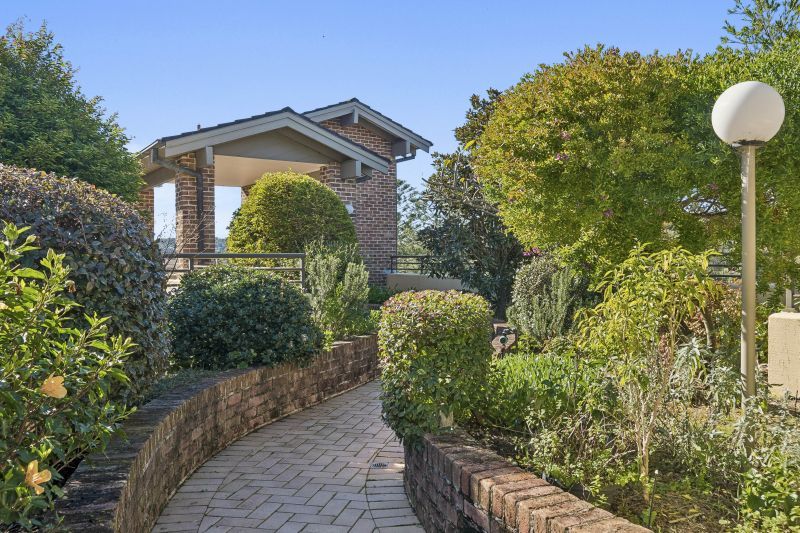 Ready to move in - Renovated serviced studio apartment - independent retirement living, Northern Beaches