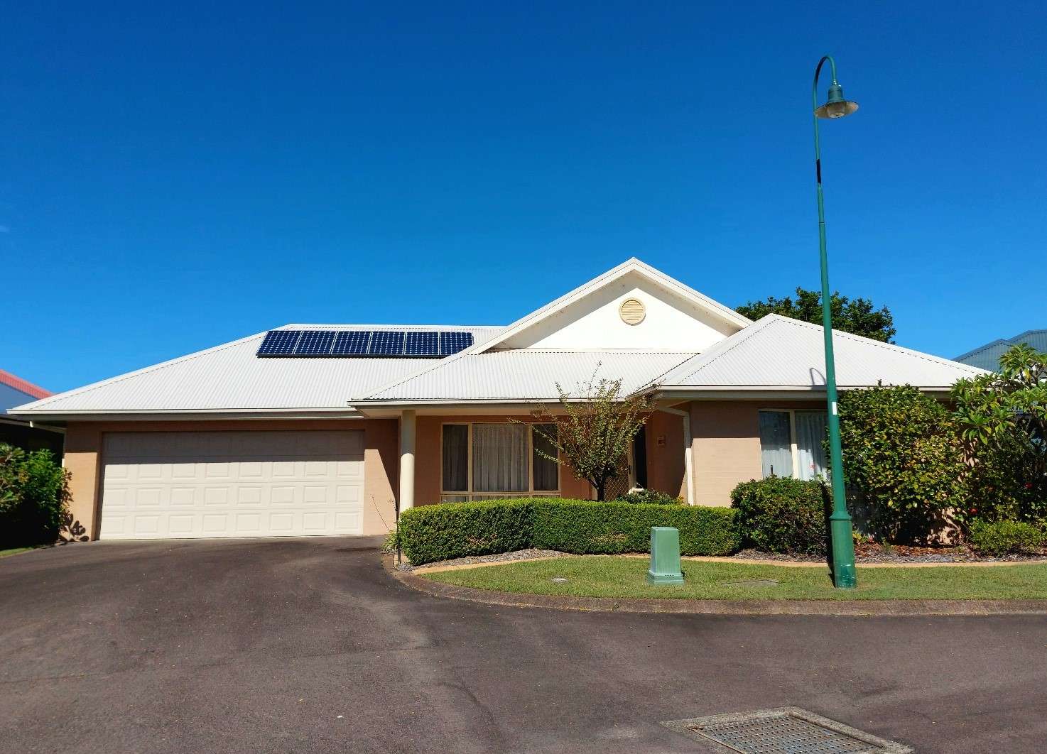 Beautiful and Spacious 3 Bedroom Home - Home 152 Nirvana