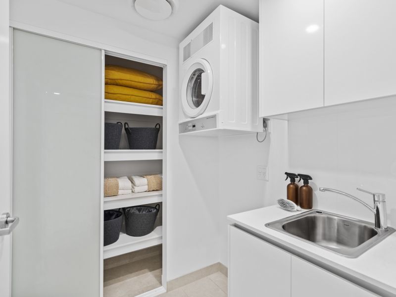 Open-plan two-bedroom apartment