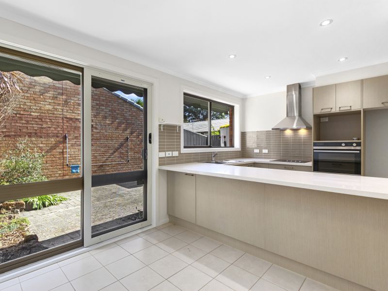 Fresh Interiors, Generous Courtyard