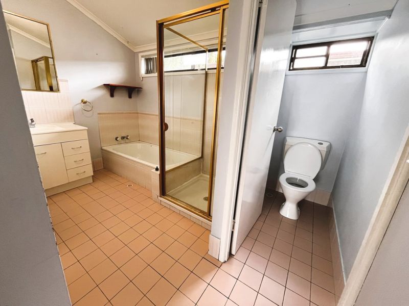 Two Bedroom in Great Location!