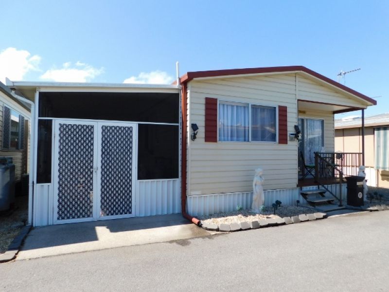 Site #255 (Pre loved) Bayway Village