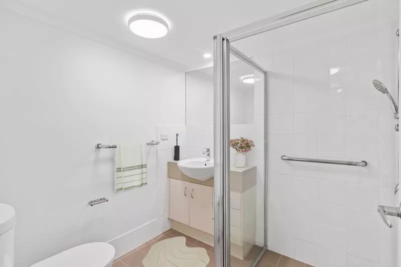 Charming north facing studio