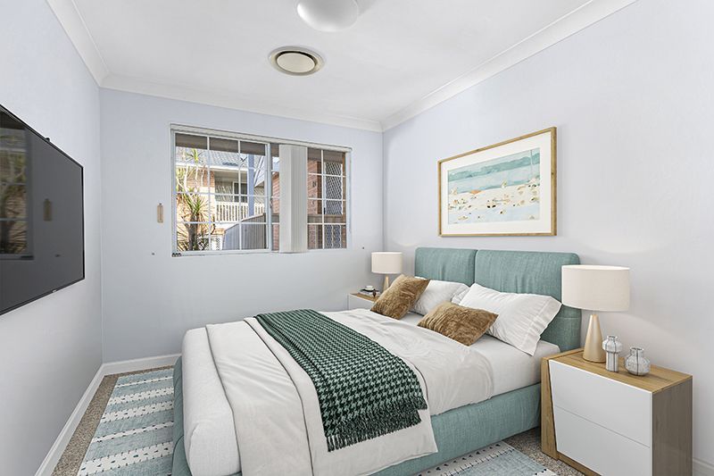 Beautifully appointed 2 bedroom unit with stunning garden and district views + bonus 24 months free fees!