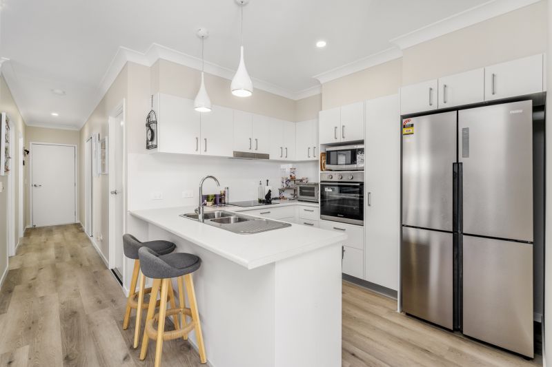 Neat & Tidy One Bedroom Home + Study