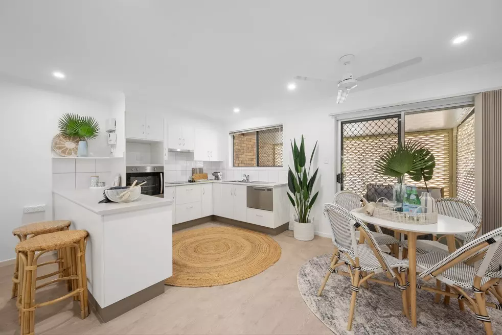 2 bedroom apartment in St James Retirement Village