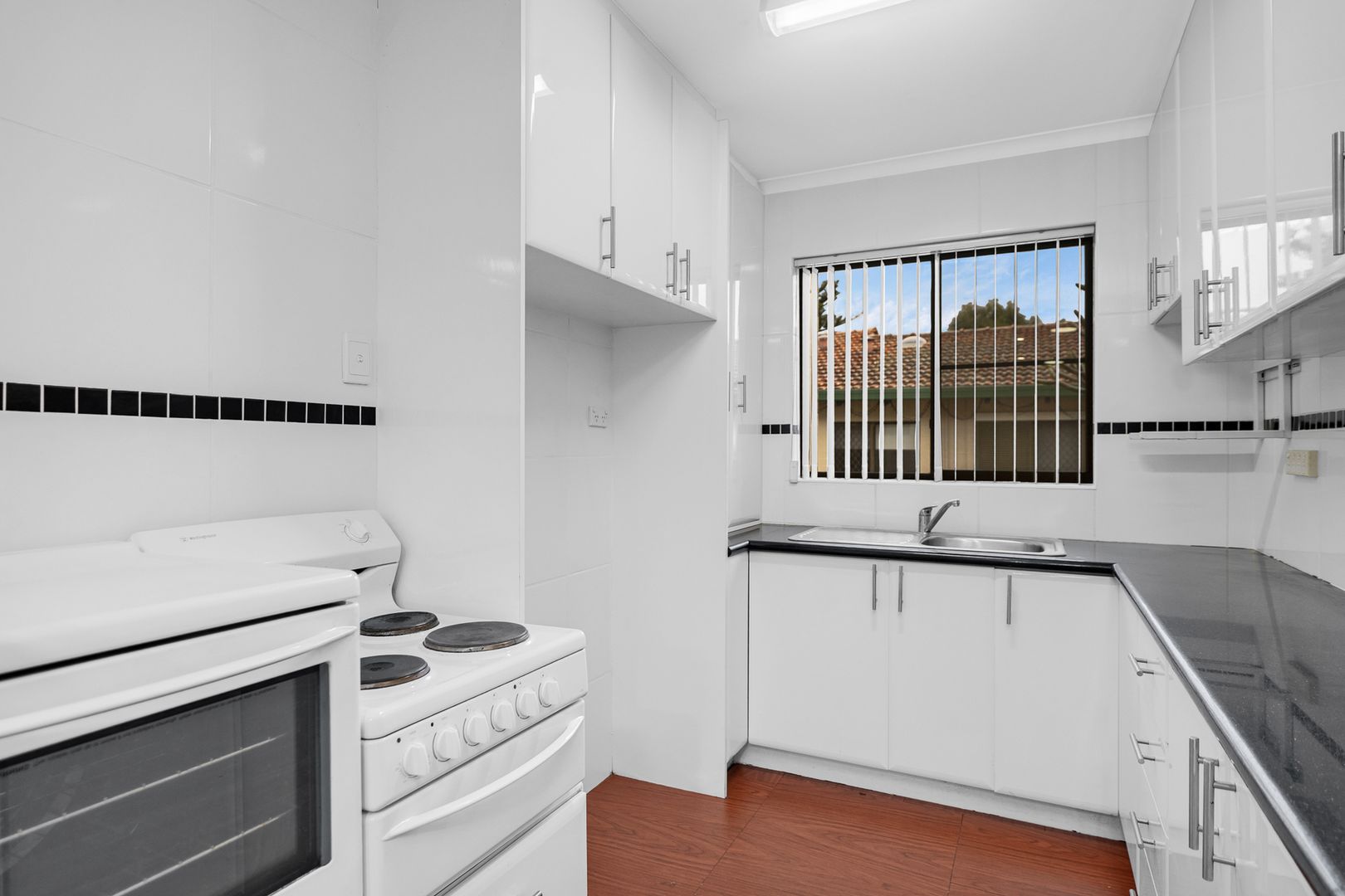 NOW UNDER OFFER - Surprisingly Spacious Unit