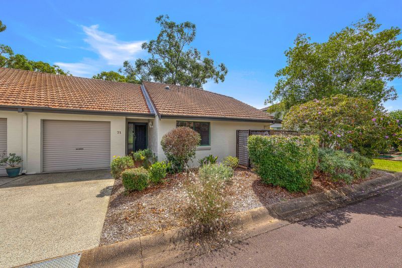 Beautiful Large Garden Villa with Croquet Court Outlook