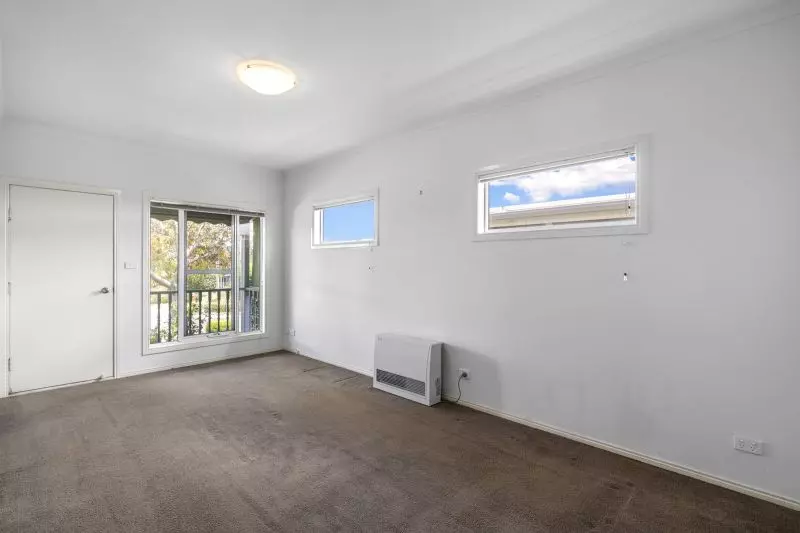 Blank Canvas – Endless Potential!