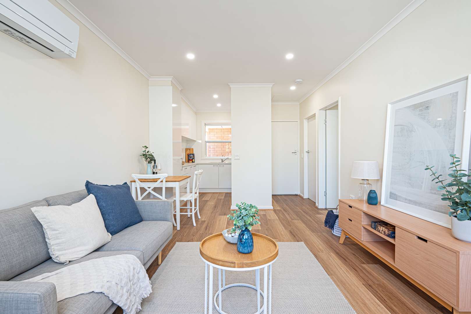 Are you aged 65 years or older and no longer working full time? Discover your independent retirement living beachside bliss at Hove