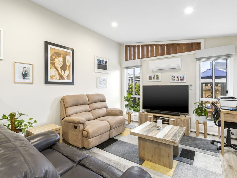 Entertainer's outdoor delight