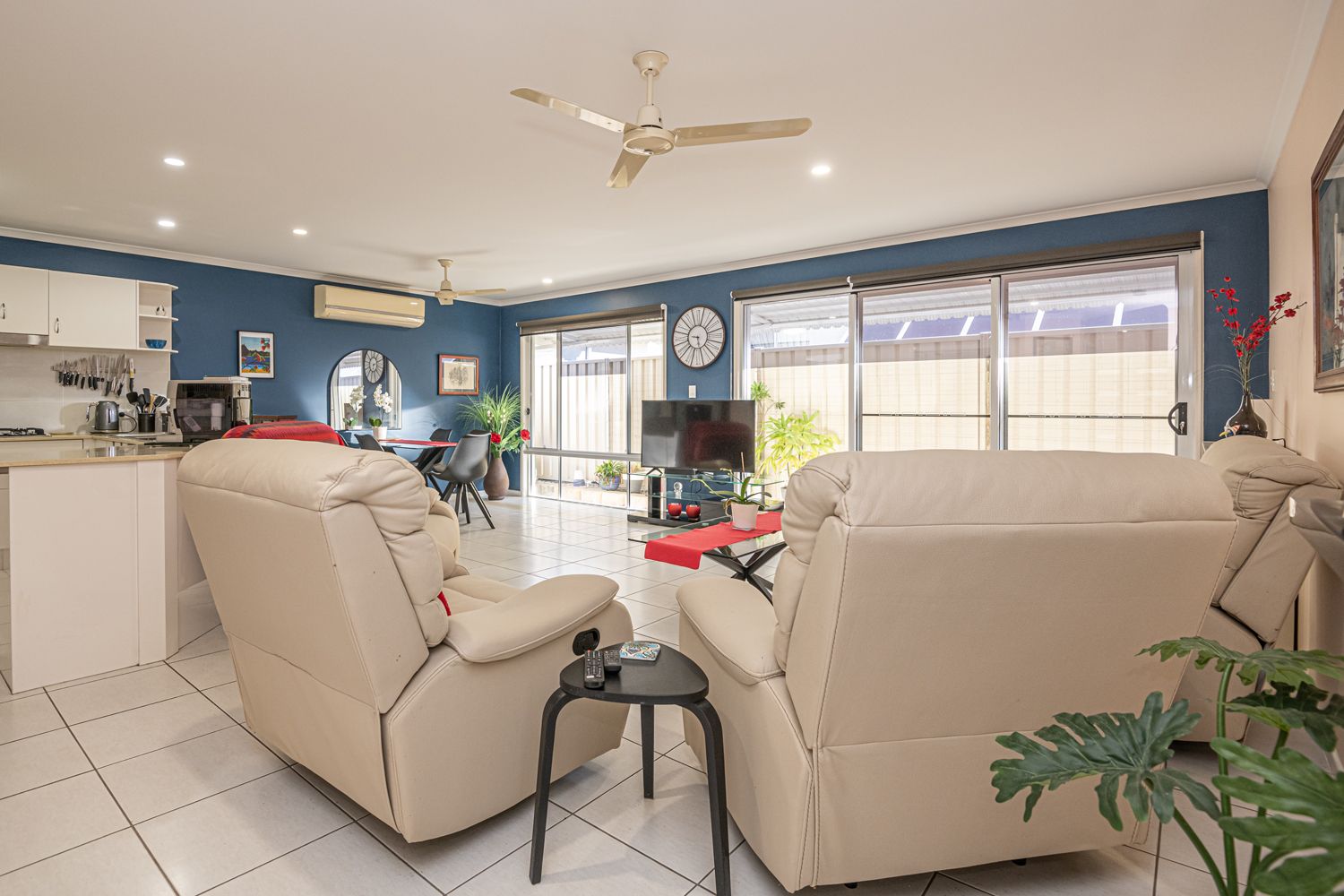 Stunning Corner Block