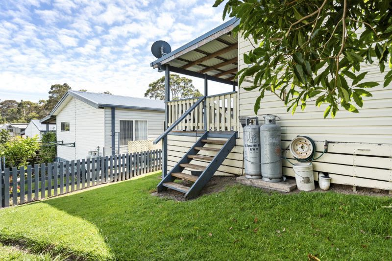 Lakeside Living with Stunning Water Views