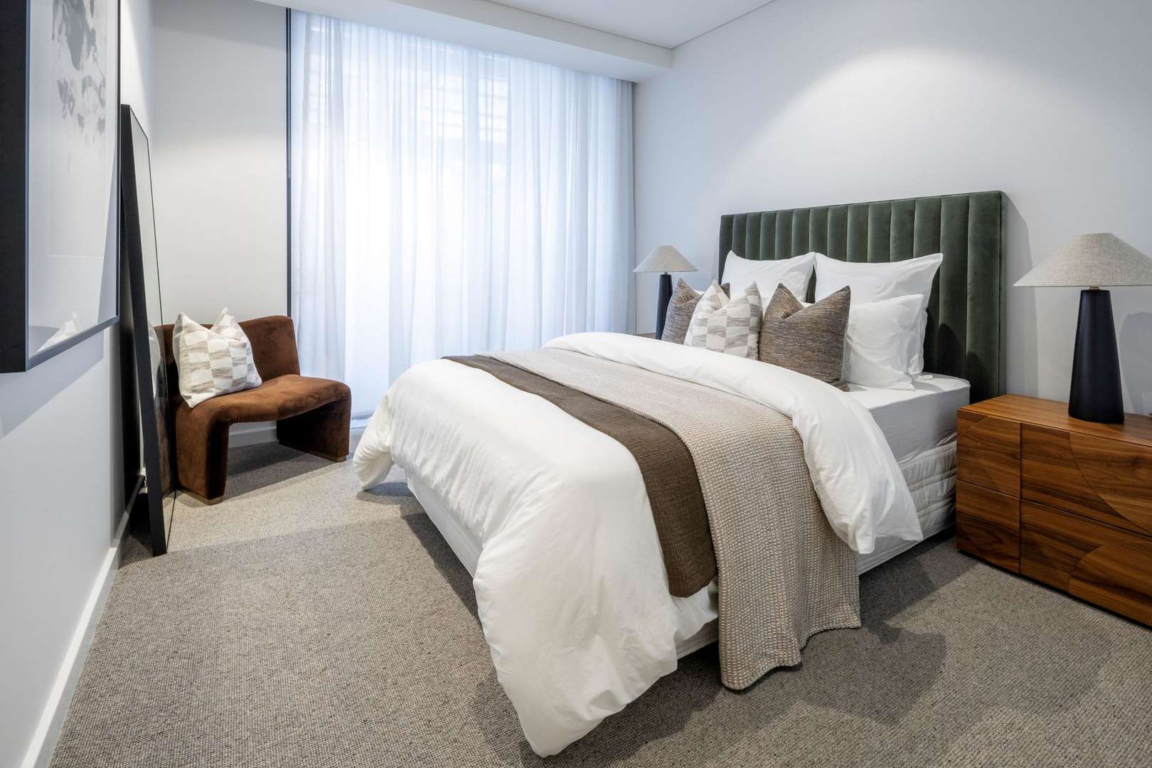 Bright and generous 2-bedroom apartment with your own private balcony