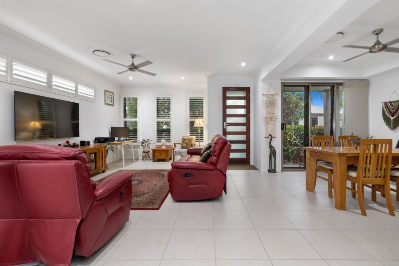 Modern Living in a Tropical Haven