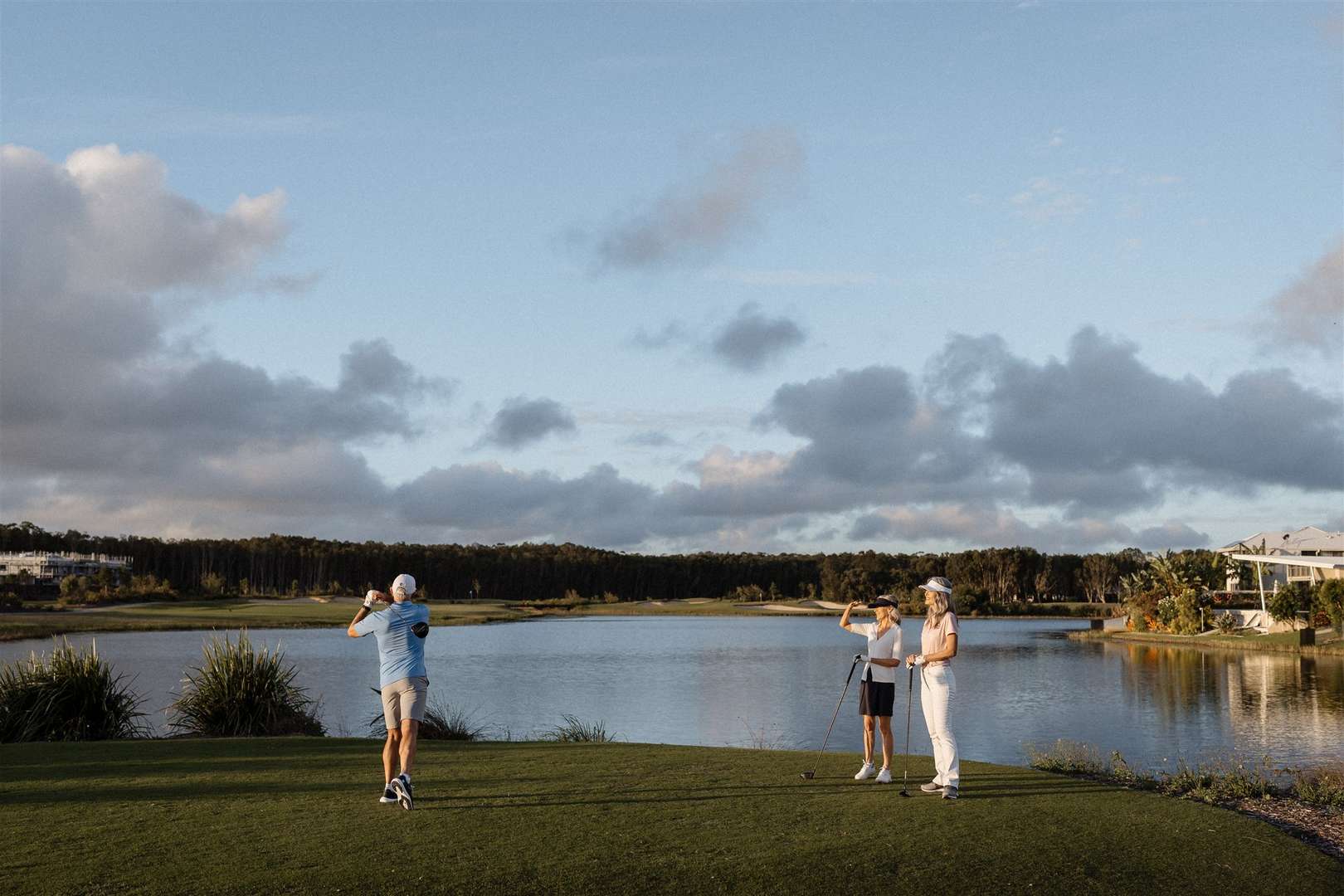 Palm Lake Resort Pelican Waters