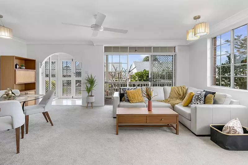 Exquisitely  renovated corner ground floor unit close to the clubhouse