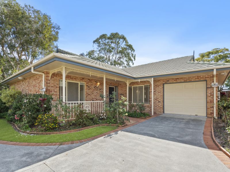 Rarely Available 3 Bed plus Study Villa