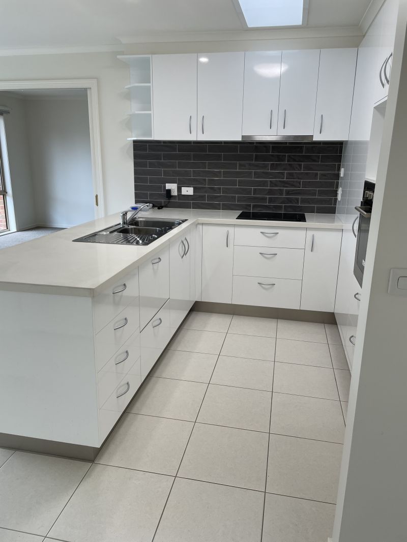 **UNDER OFFER** Fully renovated north facing 2br unit - Make it your own!!