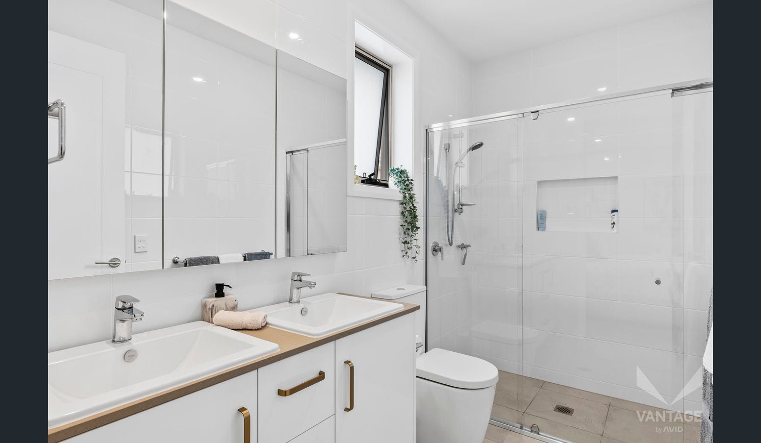 Privacy, Space and Effortless Living in a Beautiful Setting