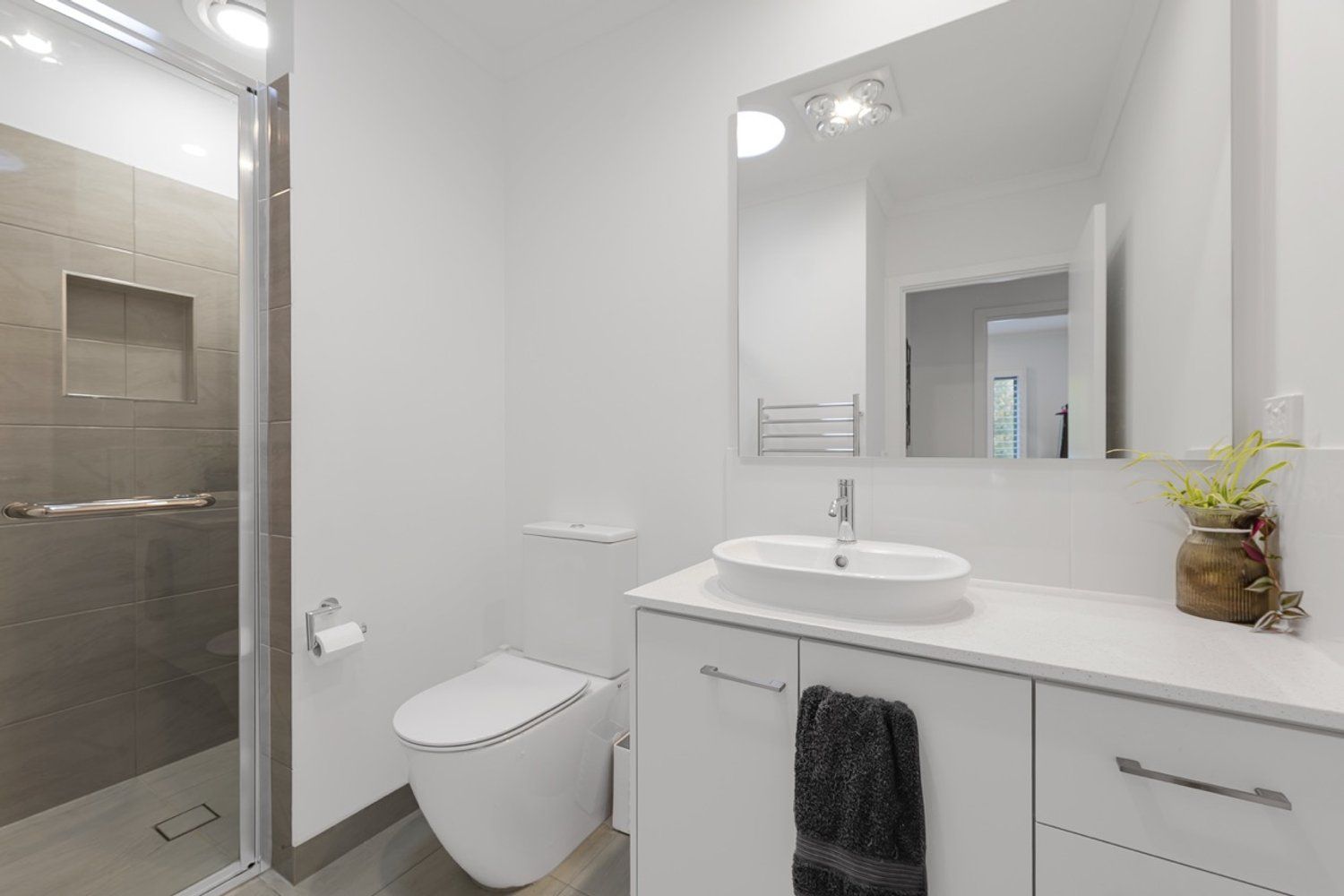 Lifestyle Communities Wollert - Charming two-bedroom home with stunning outdoor area