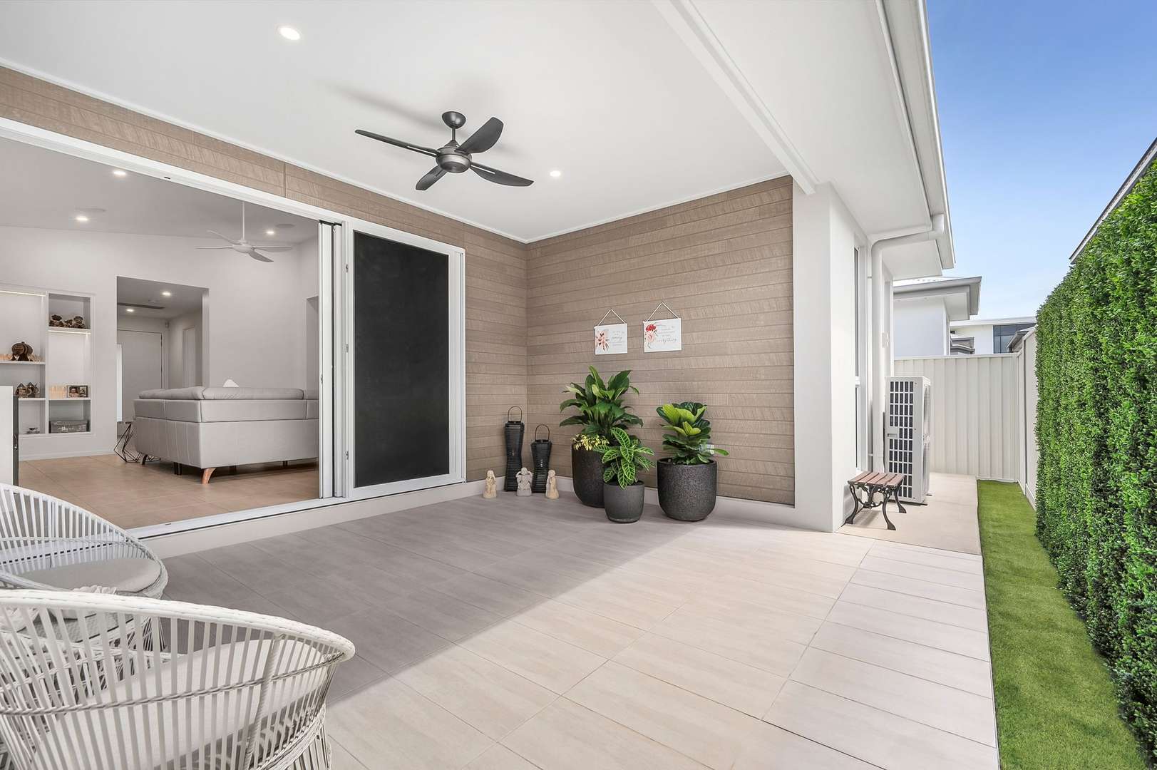 Relaxed Coastal Retirement Living – Comfort, Community & Convenience