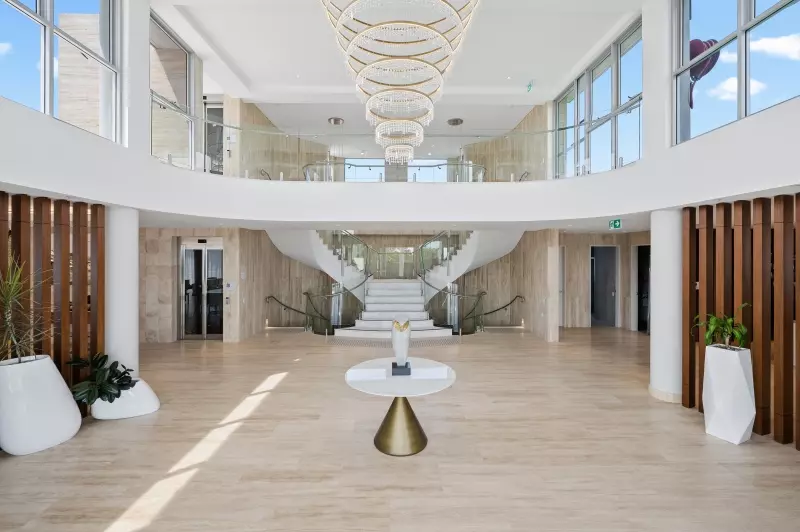 VILLA 37: ELEGANT RETIREMENT - Discover Your Dream Home Today!