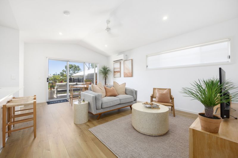 Great Investment Opportunity OR Buy Now Move in Later!