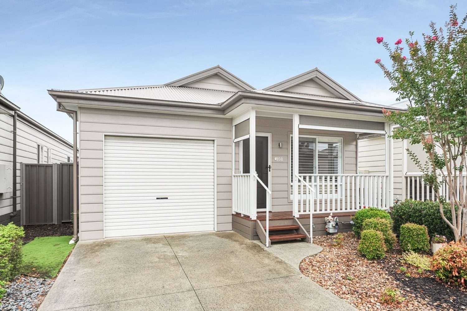 Lifestyle Communities Officer - Fresh, Modern and Full of Charm for over-55's
