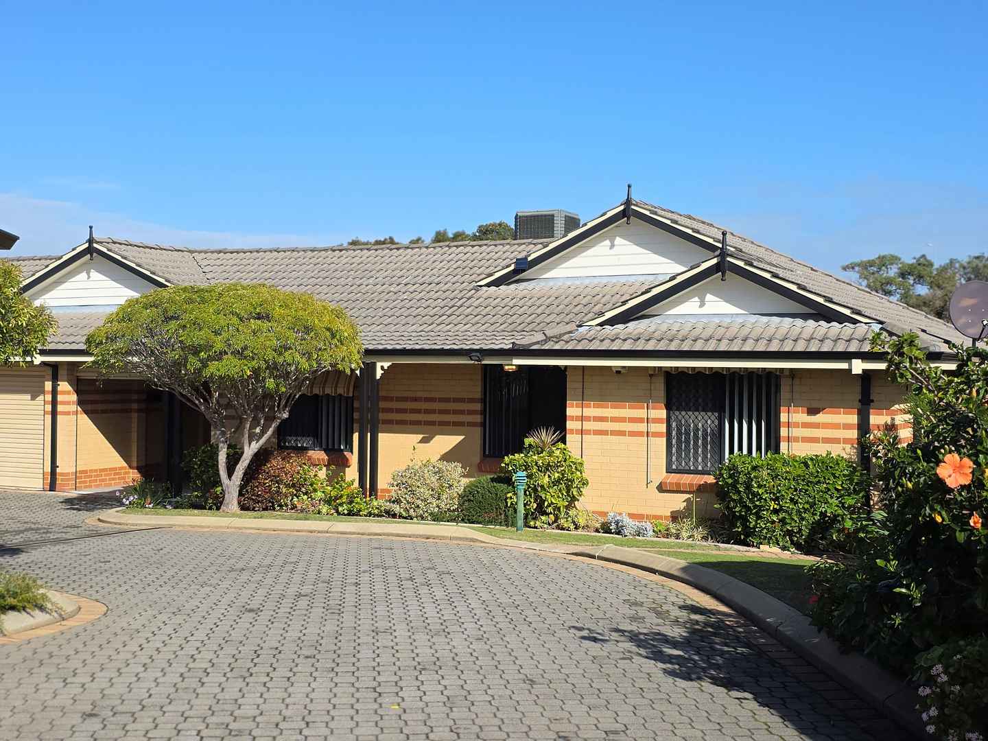 Under Offer! Affordable Retirement Unit in Bentley