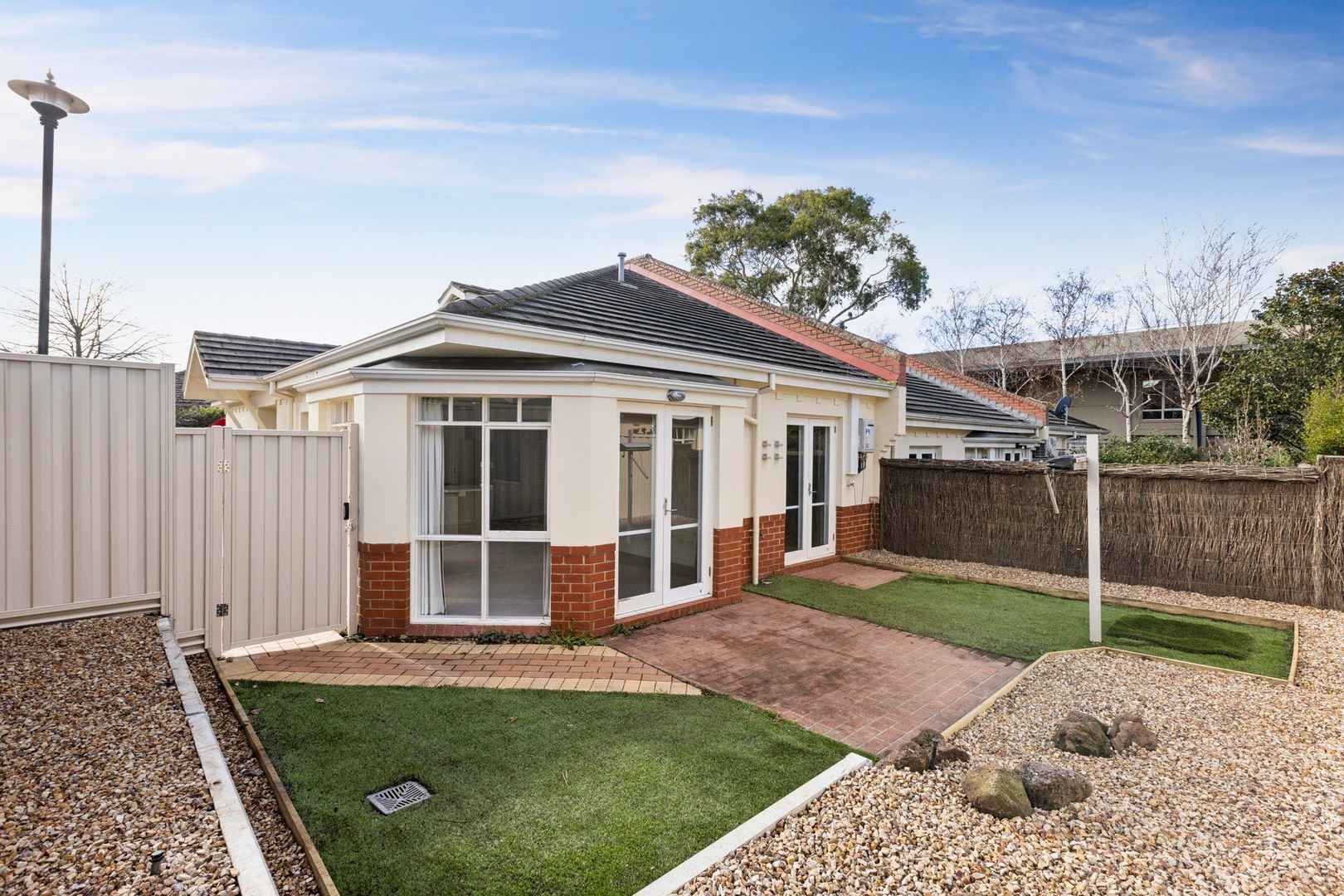 Fresh Interiors, Garden Outlook