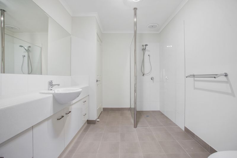 Over 55's living at The Lakes Estate - TWO WEEK TRIAL STAY AVAILABLE