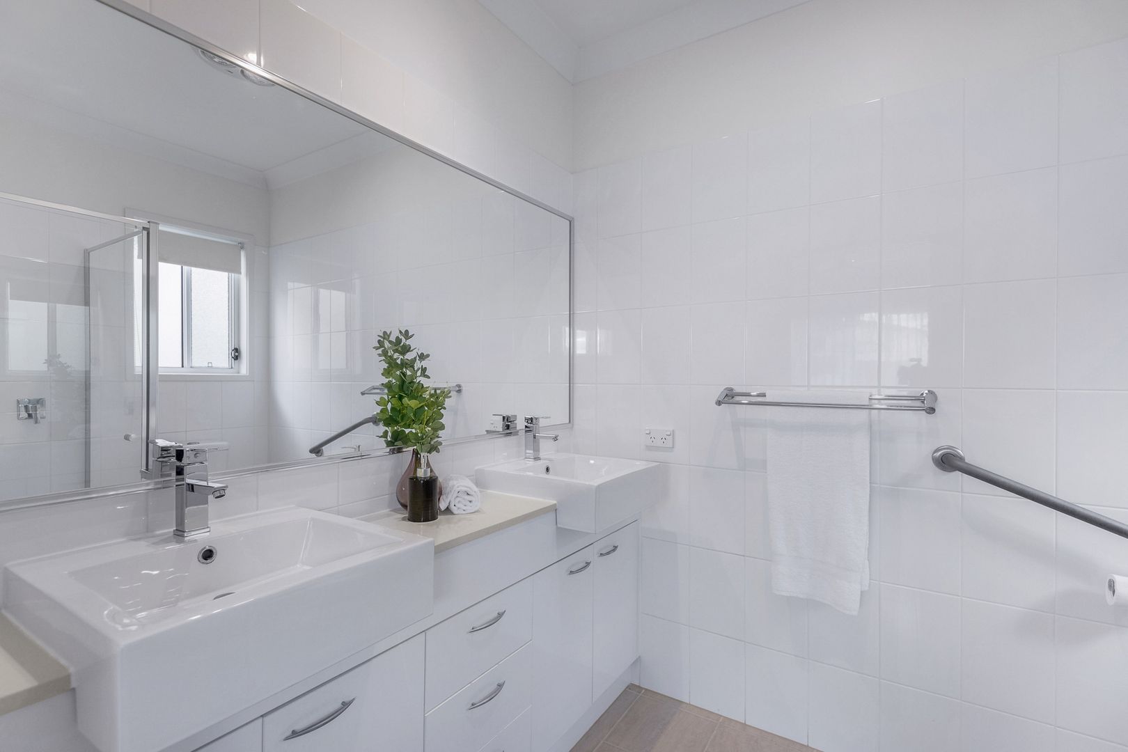 HOME 82 PALM LAKE RESORT TRUGANINA