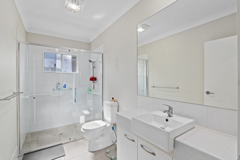 Spacious Three-Bedroom Home Backing onto Parklands