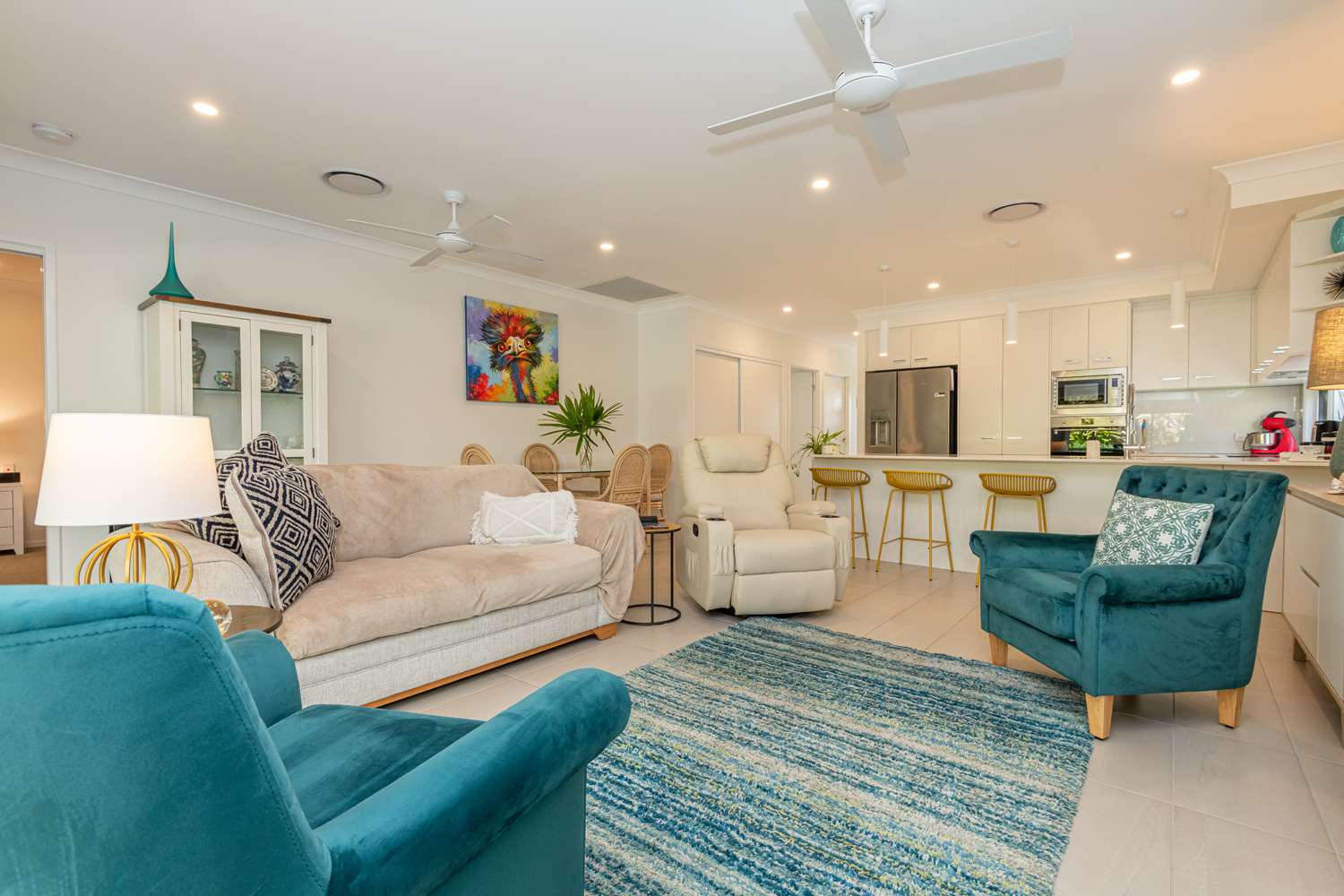 Sophisticated Style Meets Comfort 