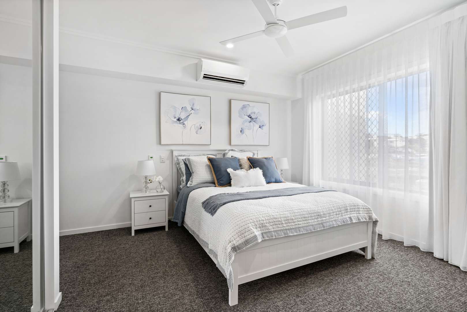 Stunning, spacious three-bedroom apartment