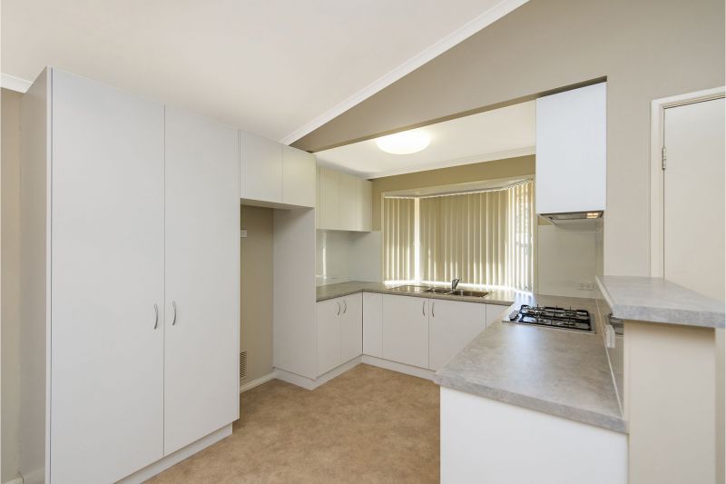 Riverside Gardens Esate Site - 294