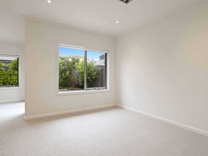 AVAILABLE NOW - 'The Springs' 3bedroom & single garage