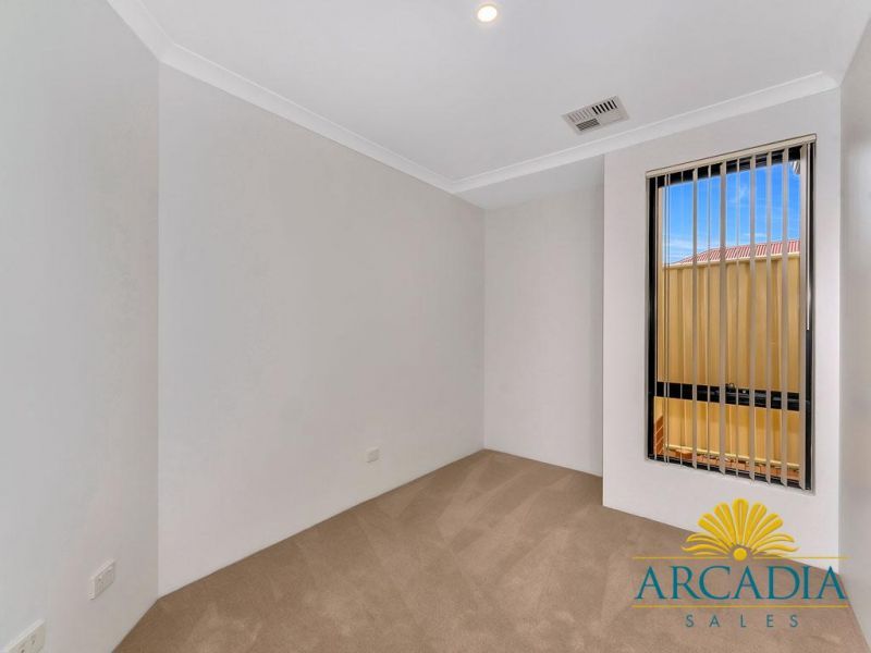 ARCADIA WATERS MADDINGTON - Great Central Location
