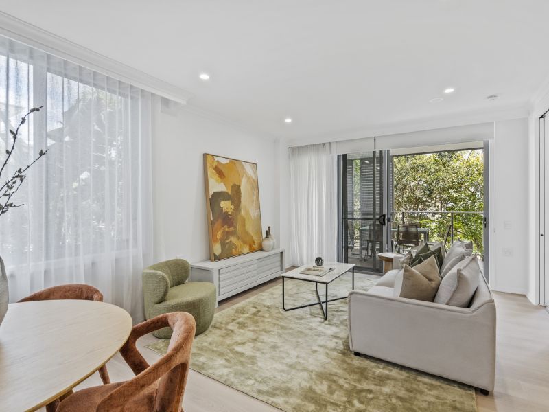 Welcome to your new home...stylish retirement living with new upgrades in a prime Woolloongabba location