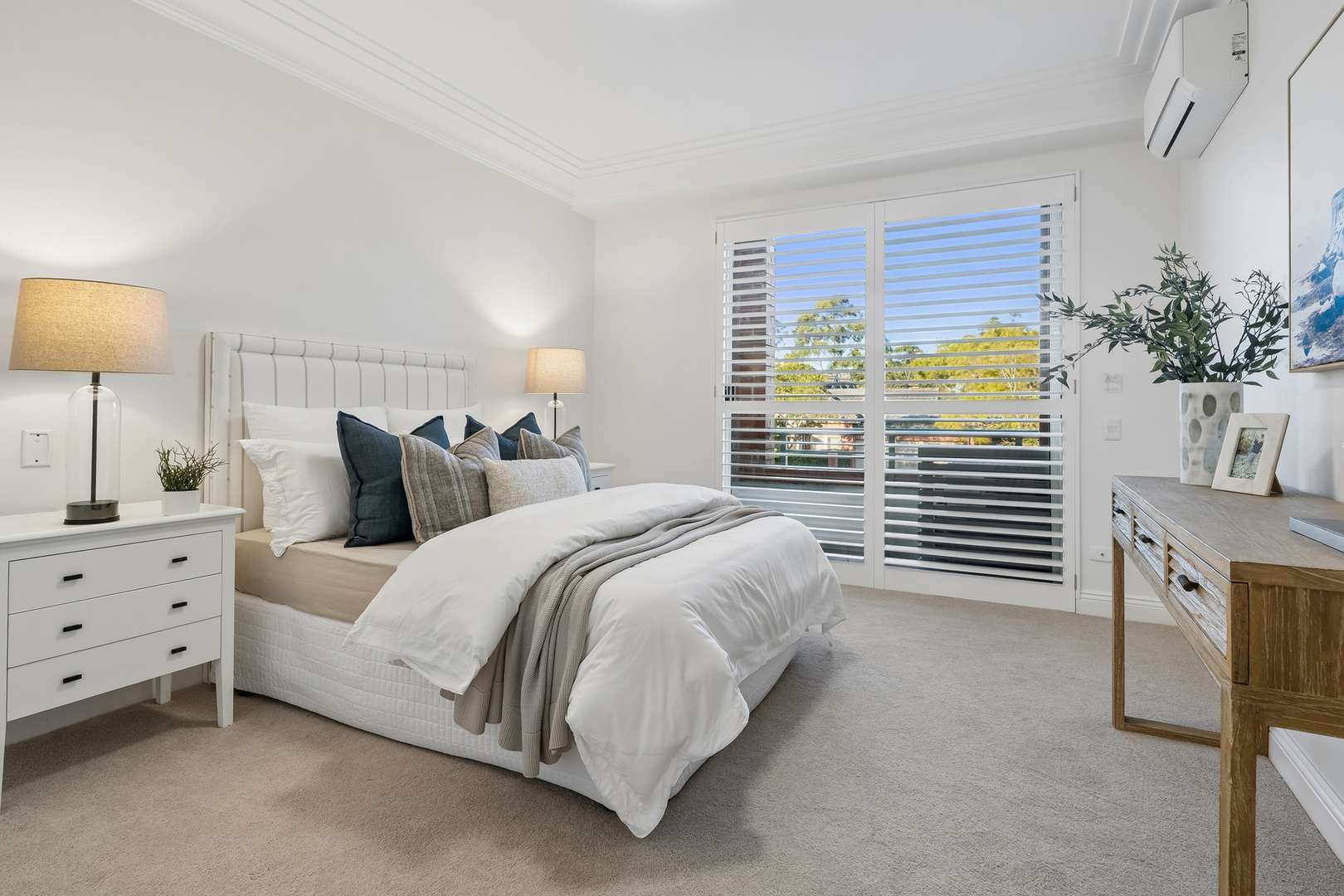 Contemporary three-bedroom apartment in a prime village setting