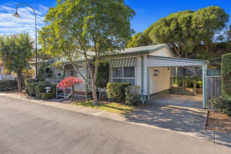 Spacious Home with Tranquil Surrounds