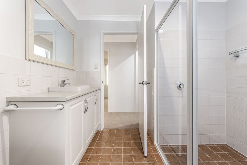 Exciting Opportunity in Great Location for your Relaxed Retirement....