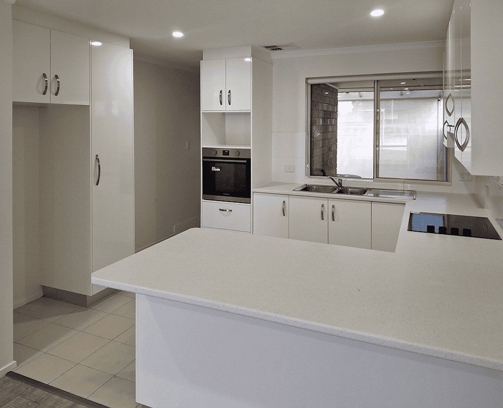 Comfort, convenience and peace of mind in an ideal location!