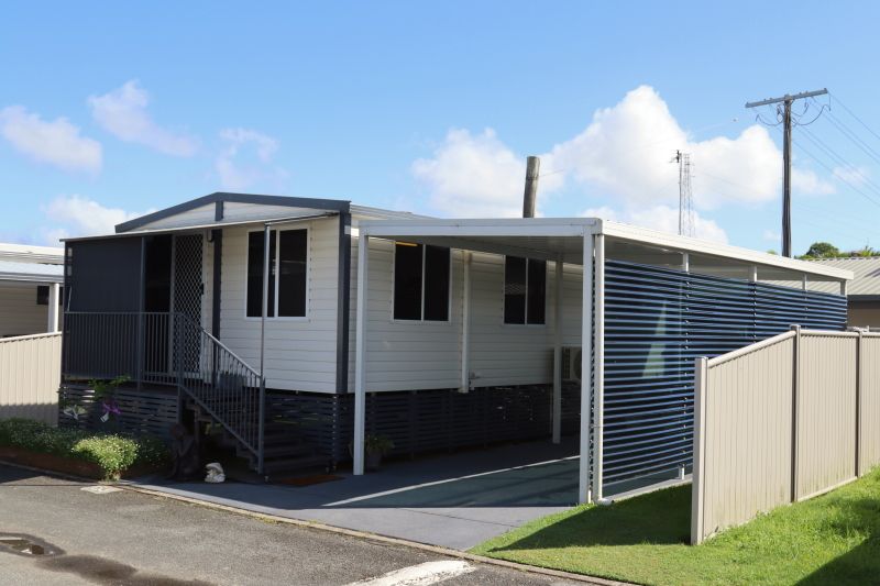 Chinderah Lakes – Over 50’s ‘Pet Friendly’ residential park