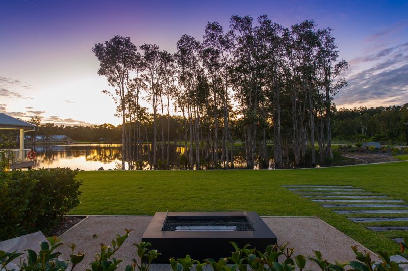 Light‑Filled Custom Home with Peaceful Greenspace Setting