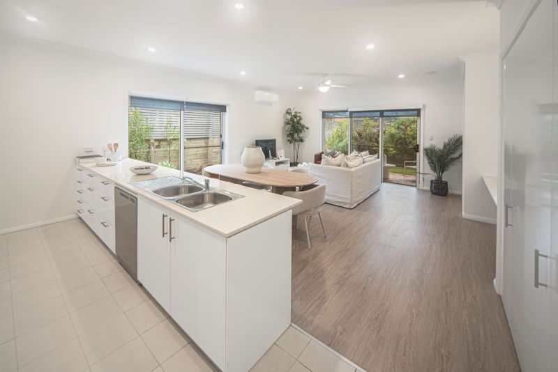 Light & bright villa