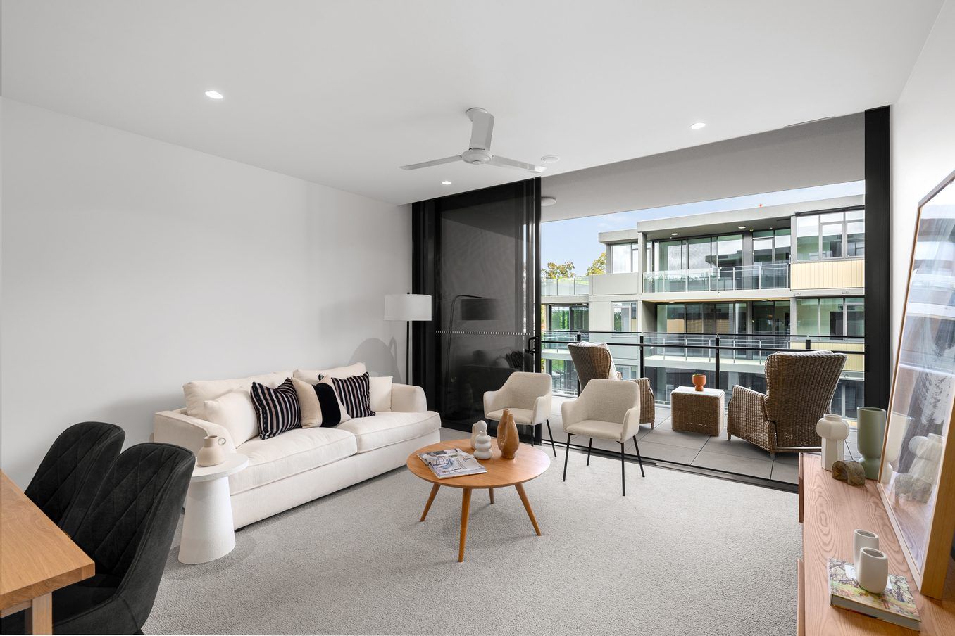 Elevated views, exceptional value and effortless Arcadia living
